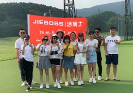 揮越巔峰、縱情果嶺，潔博士冠軍小組鐘山高爾夫體驗(yàn)之旅